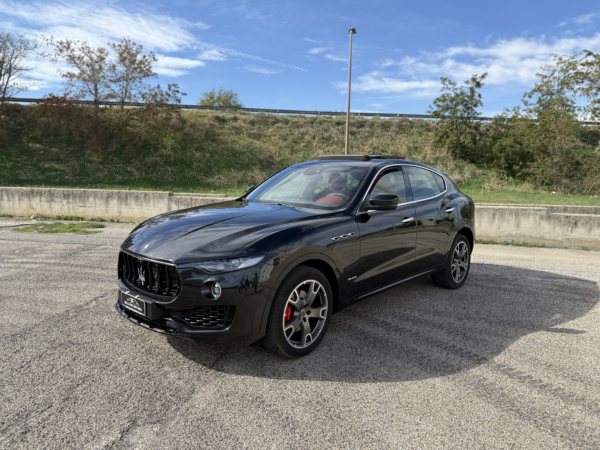 MASERATI LEVANTE