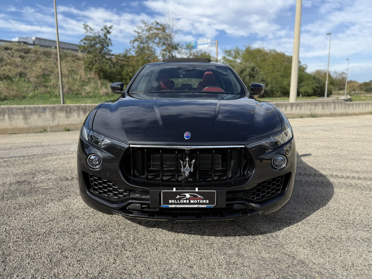 MASERATI LEVANTE